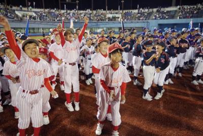 抽選会も白熱。当落で一喜一憂した