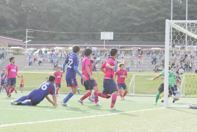 阿部選手の折り返しを青柳選手がね...