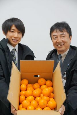 「みかんの小袋がとろける仕上がり...