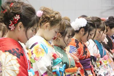 式に先立って東日本大震災犠牲者に...