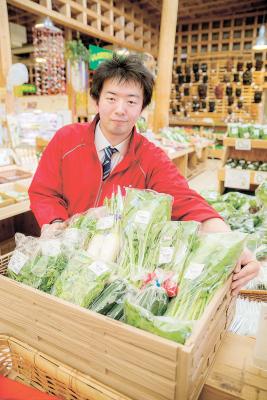 生産者直送の新鮮な野菜が人気を呼ぶ