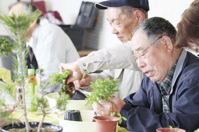 集中すると思わず無言。これもまた...